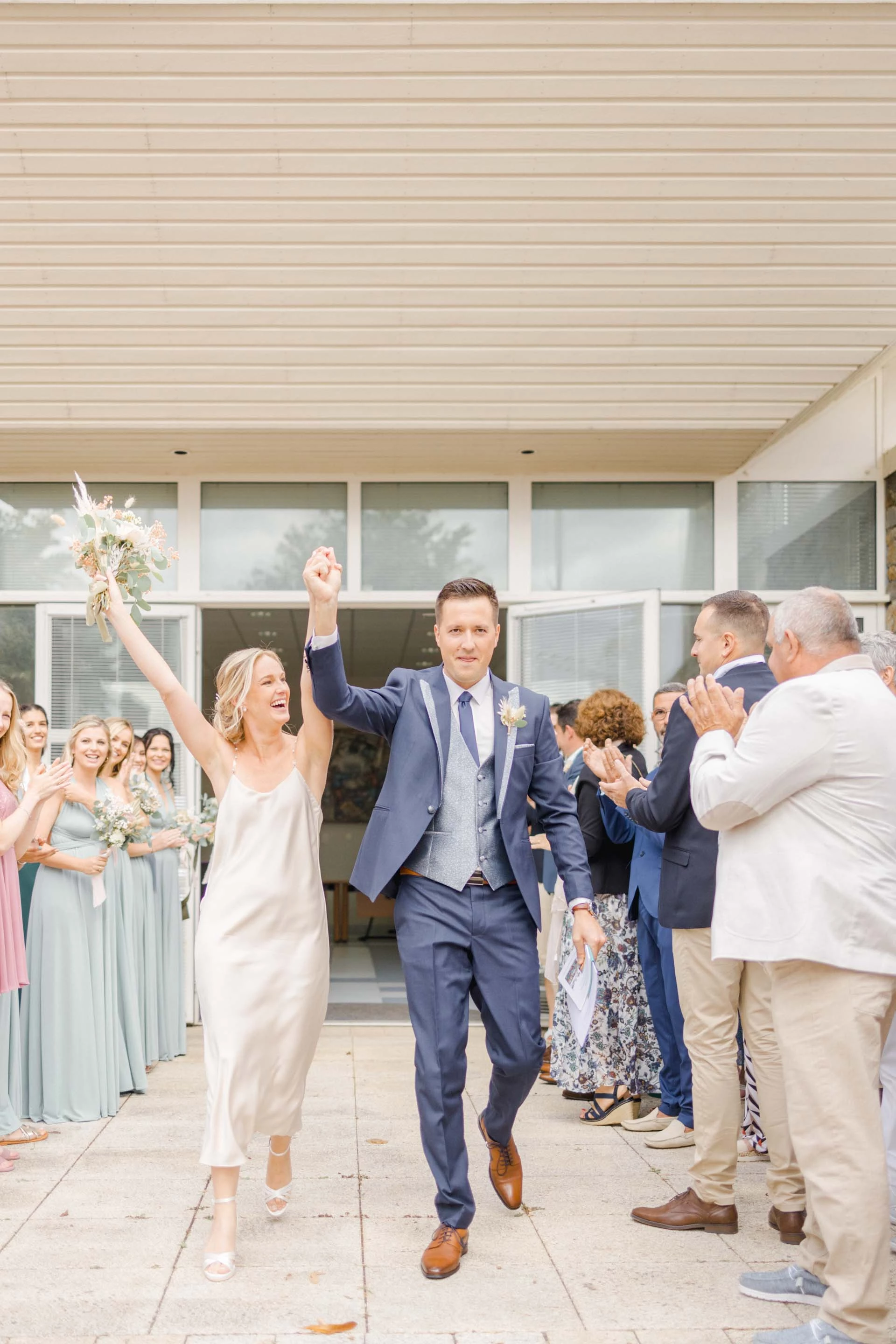 robe événement bonheur gris marron